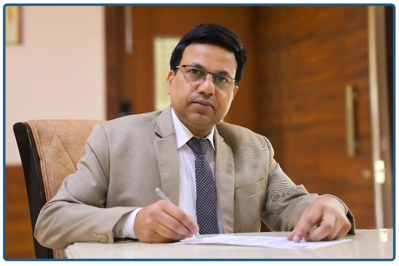 Dr Naresh Bansal